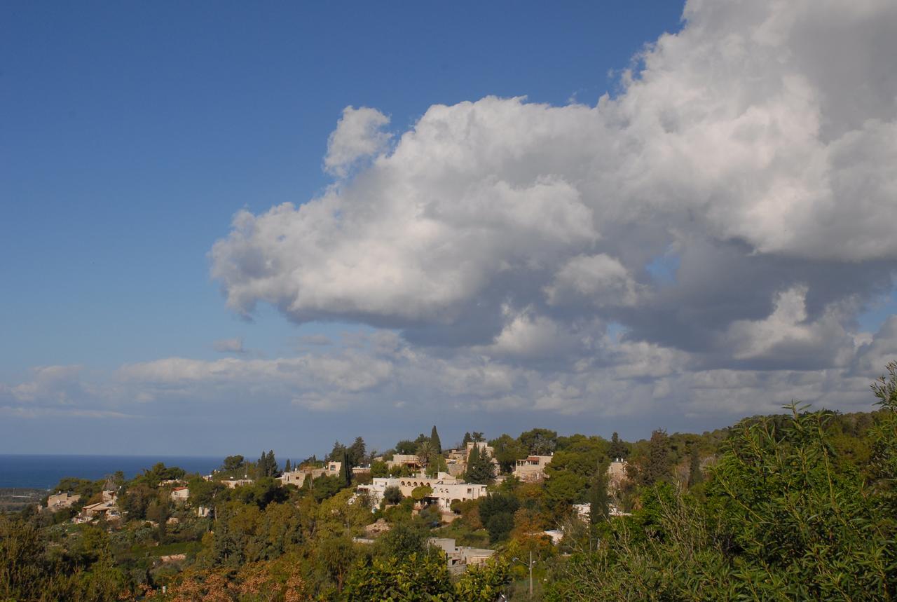 Вилла Above The Sea Ein Hod Экстерьер фото